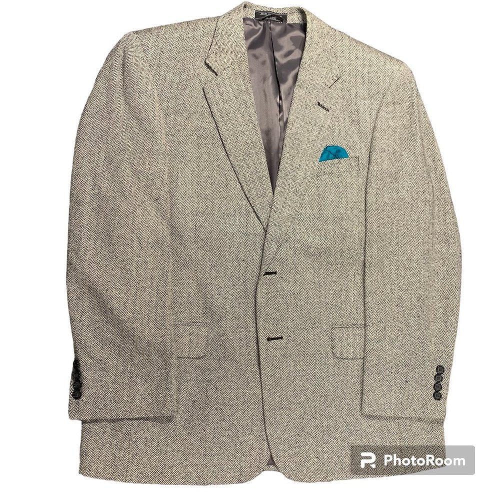 Bert Pulitzer Mens Gray Suit Jacket 42R 100% silk Lining NOTE: Loose button